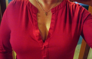Henley Cleavage